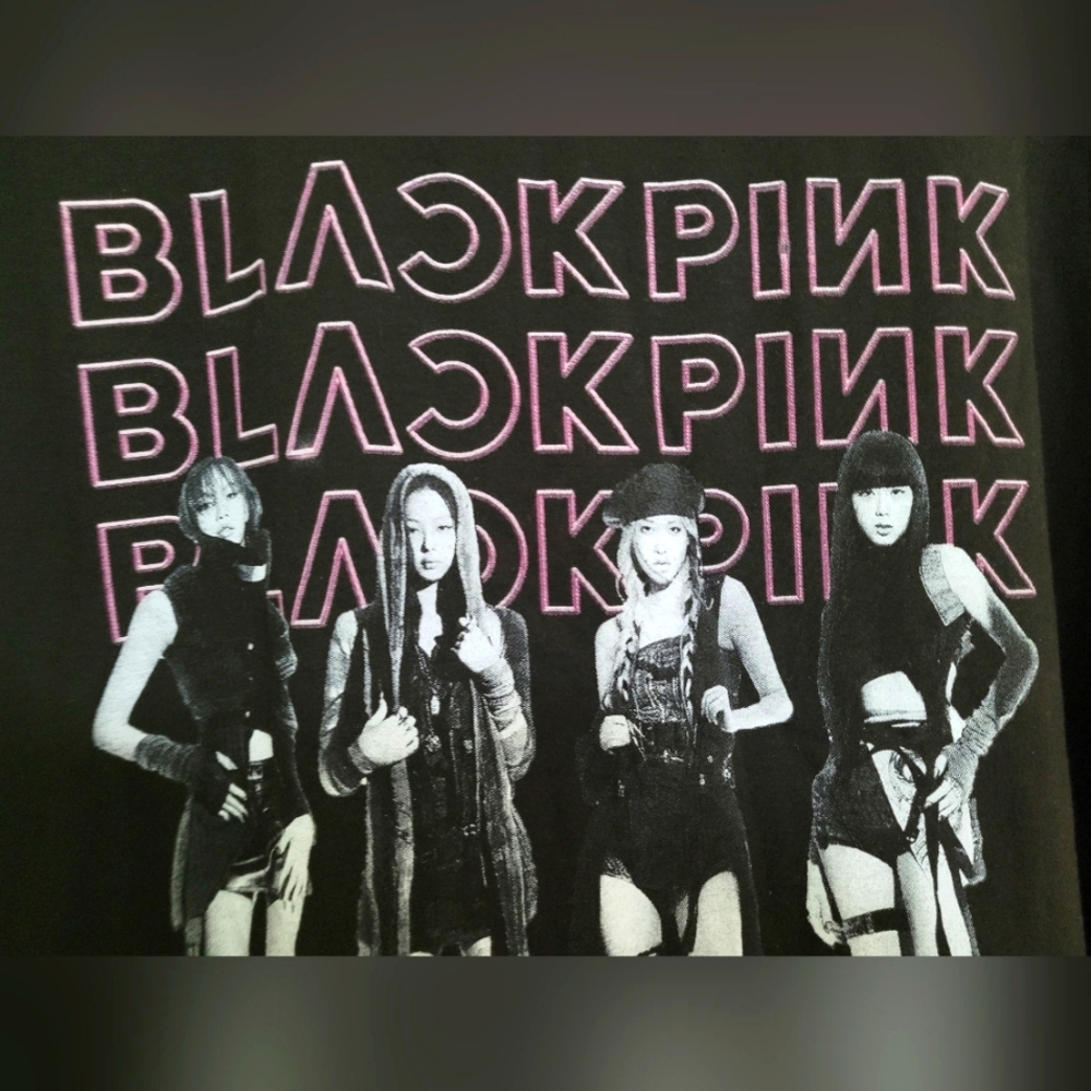 NWT BlackPink T-shirt, 2XL